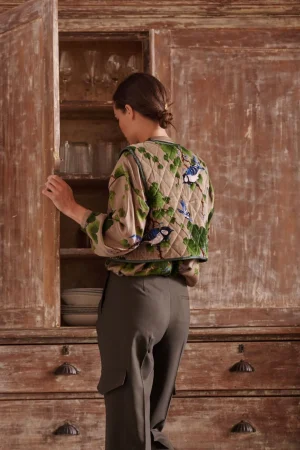 Women One Hundred Stars Acer Stone Gilet