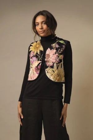 Women One Hundred Stars Daisy Black Gilet