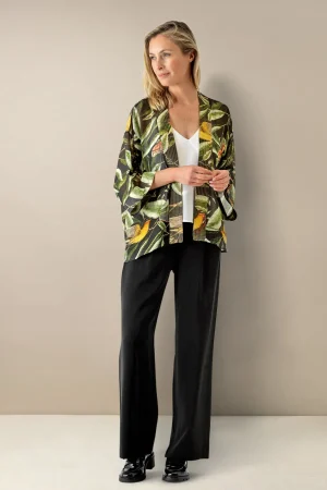 Women One Hundred Stars Kew Evergreen Black Kimono
