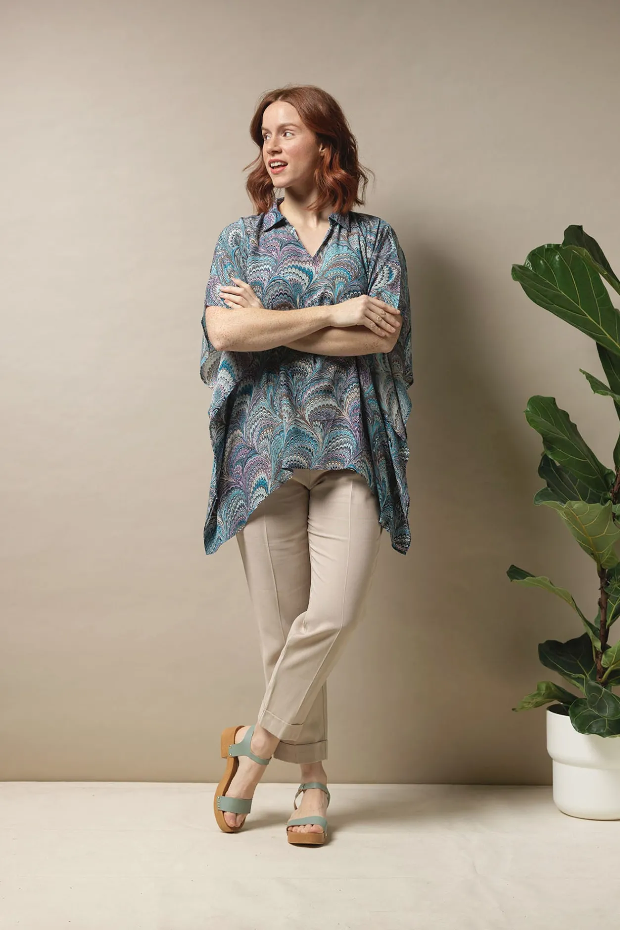 Women One Hundred Stars Marbled Blue Tunic Top