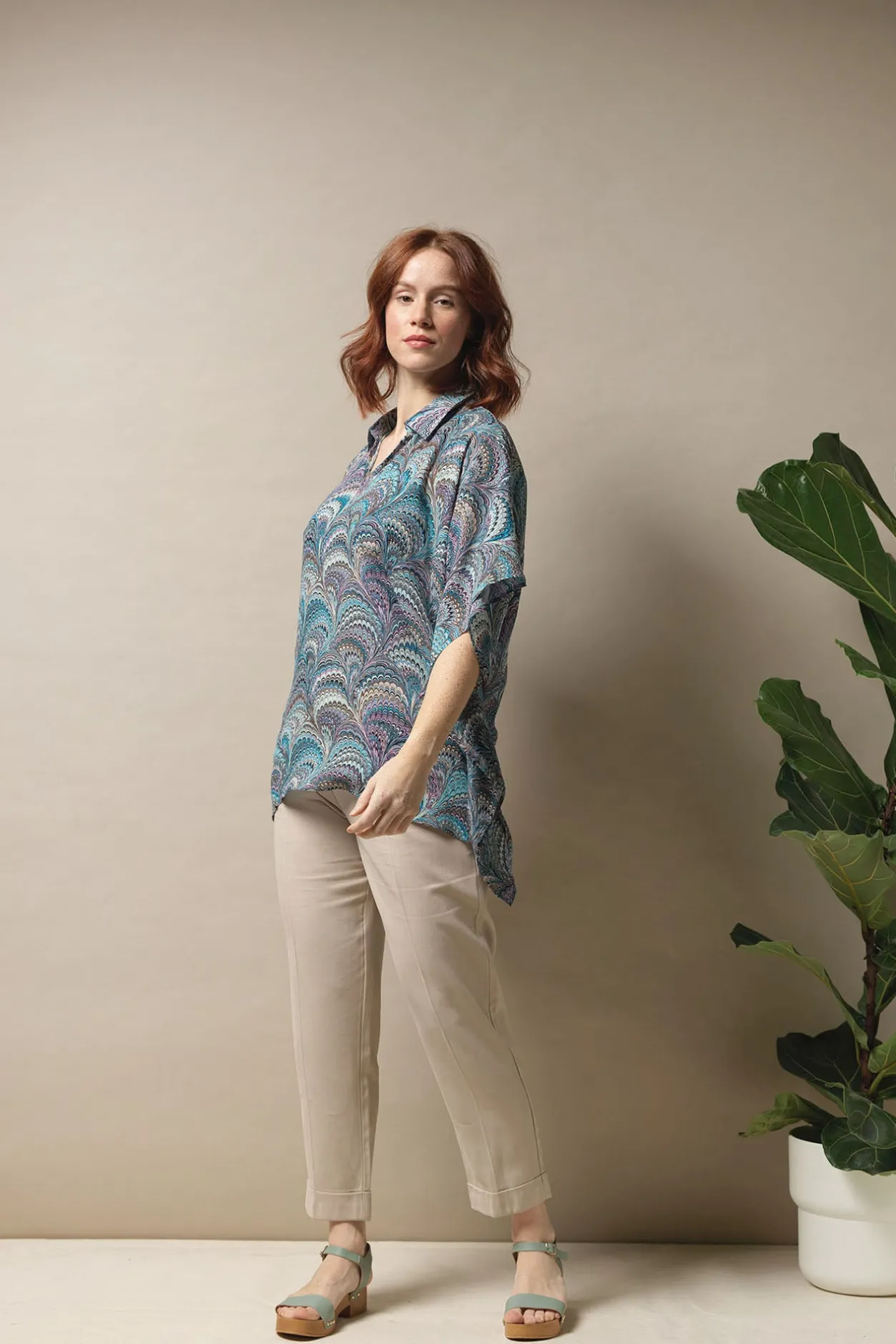 Women One Hundred Stars Marbled Blue Tunic Top