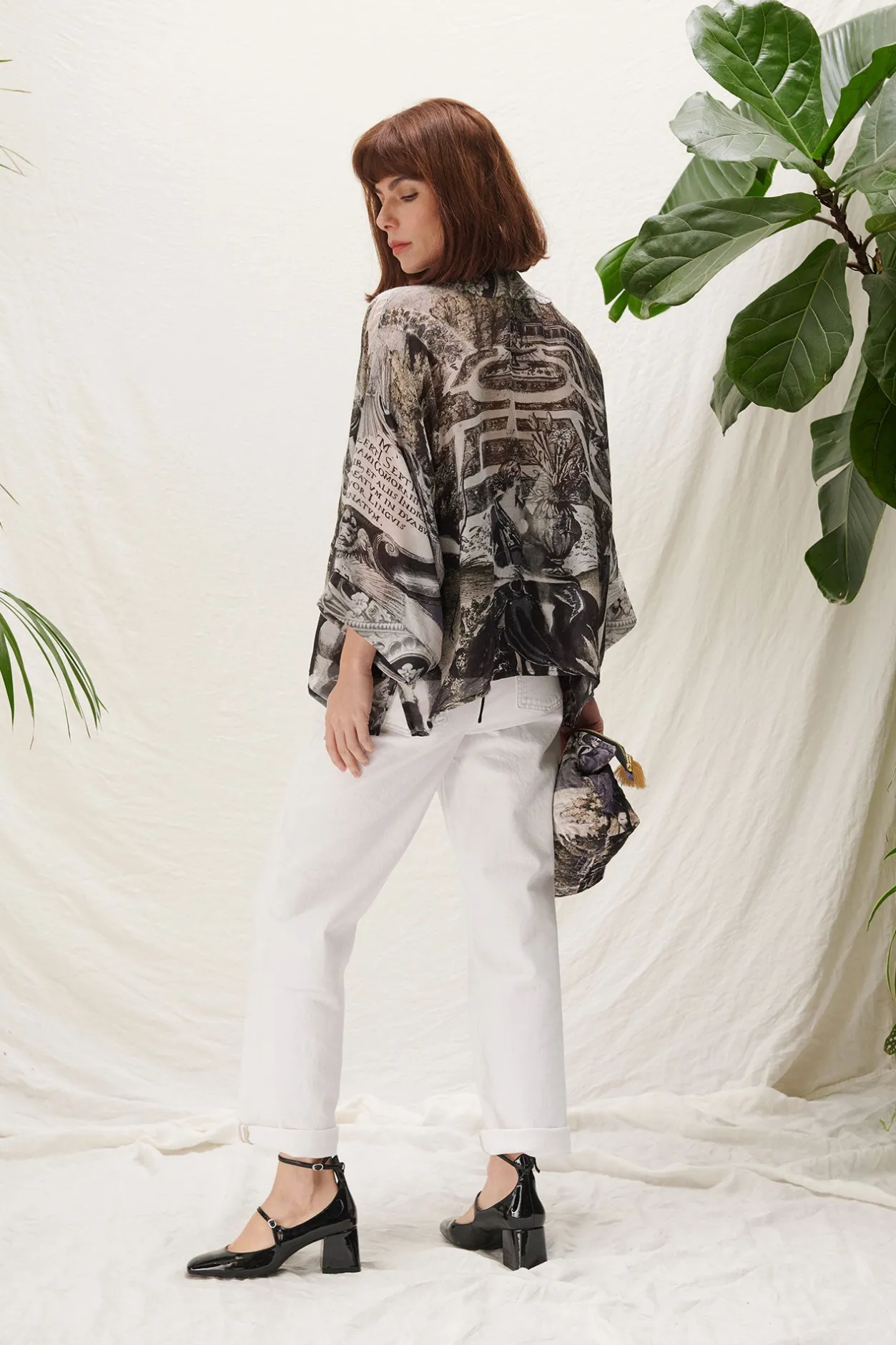 Women One Hundred Stars Sunburst Grey Kimono