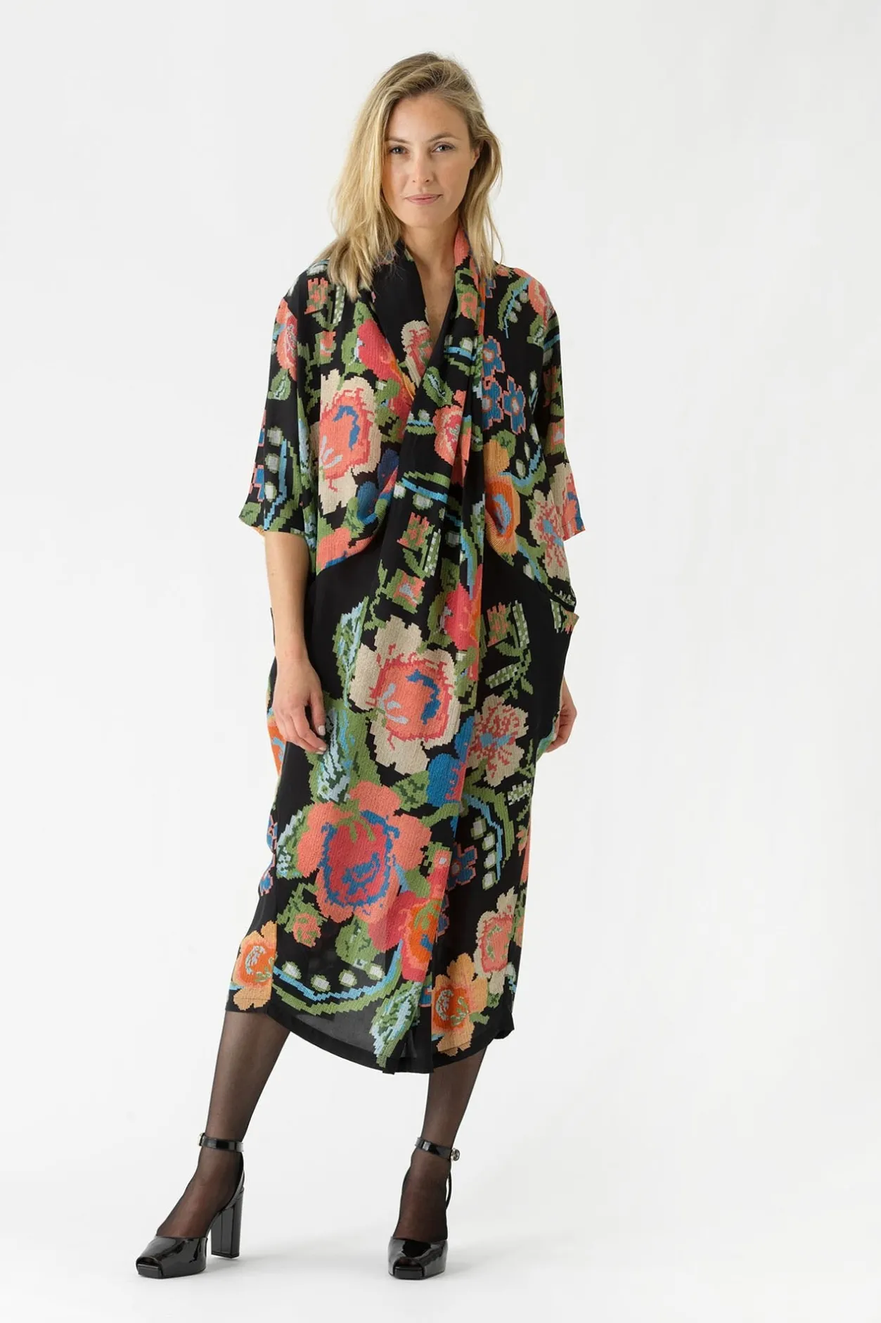 Women One Hundred Stars Woven Flower Black Rachel Dress